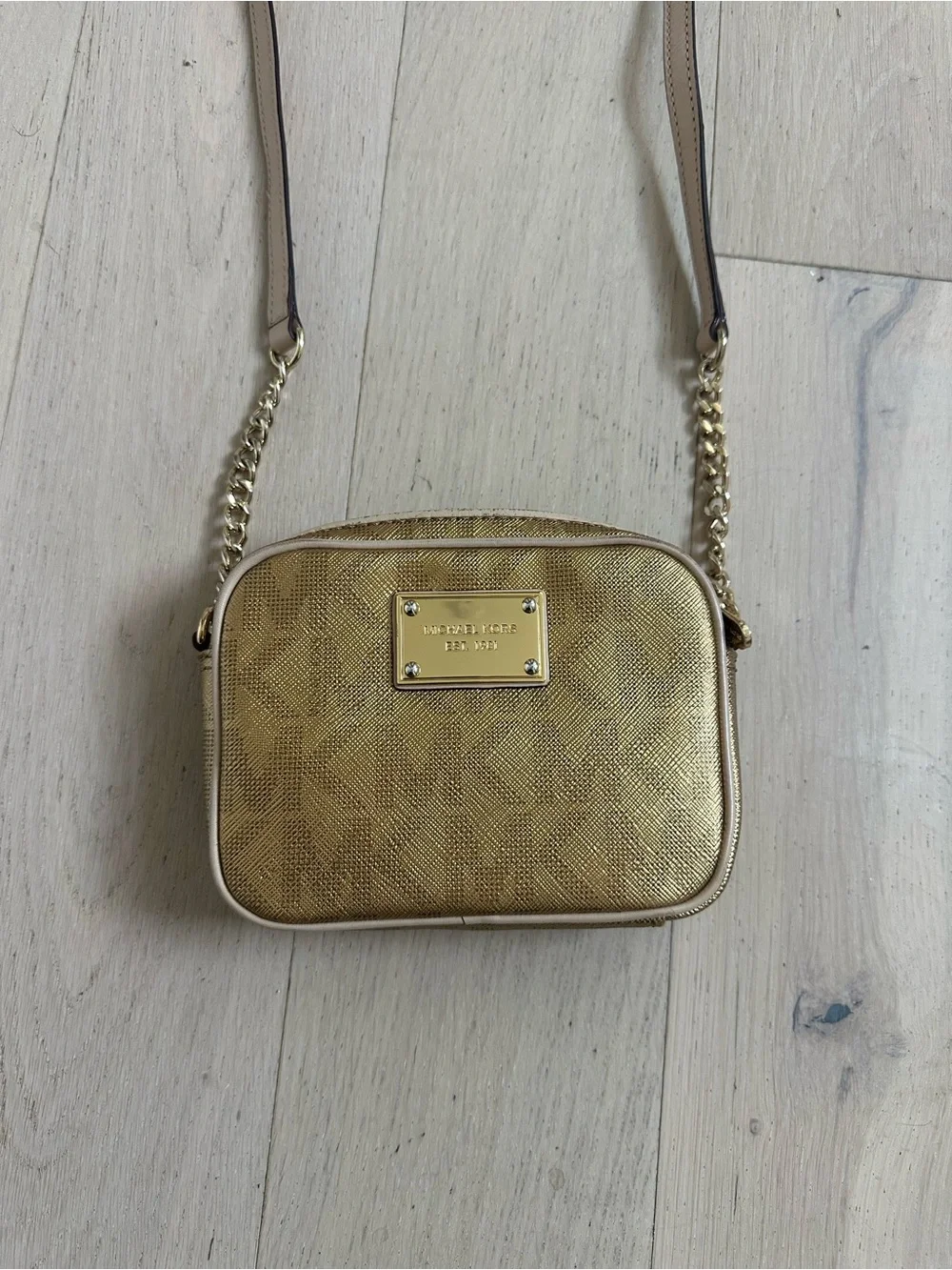 Michael Kors Crossbody Bag